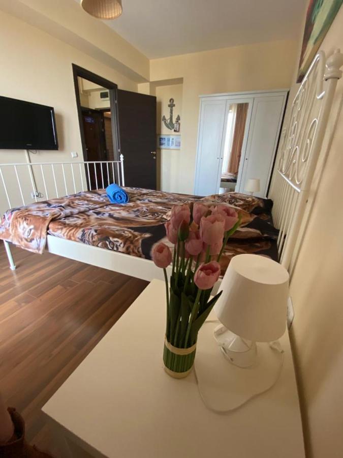 Apartament Summerland La Malul Marii Negre Mamaia Εξωτερικό φωτογραφία